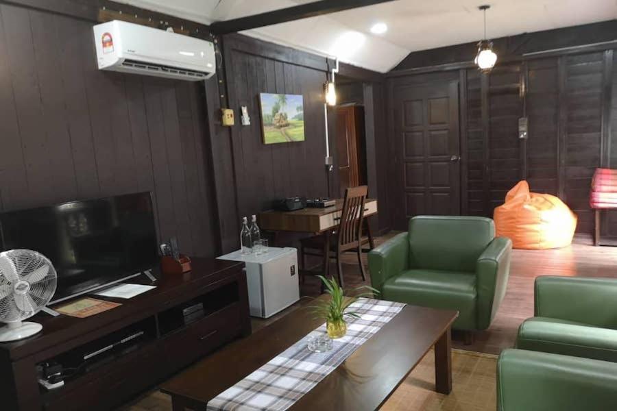 Keriang Hill Hotel Alor Setar Buitenkant foto